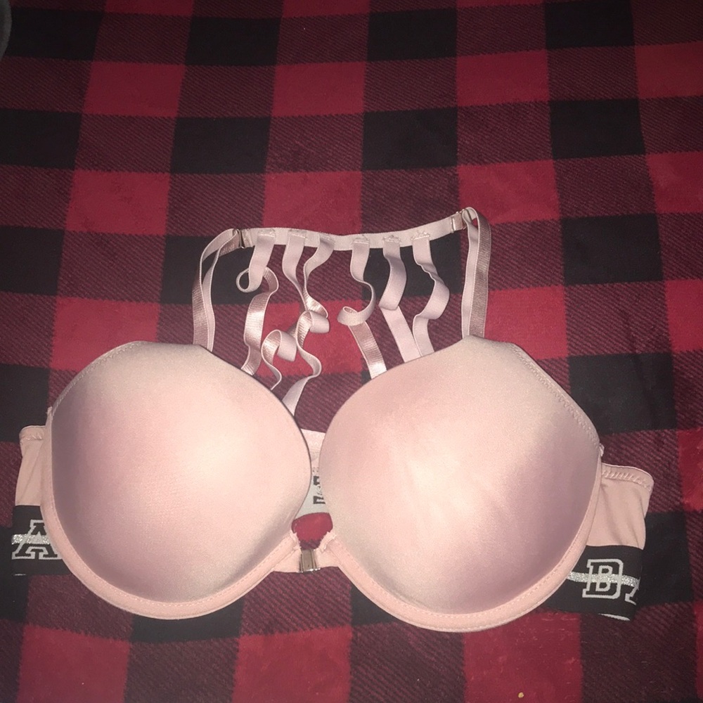 Bra size 38C color light pink